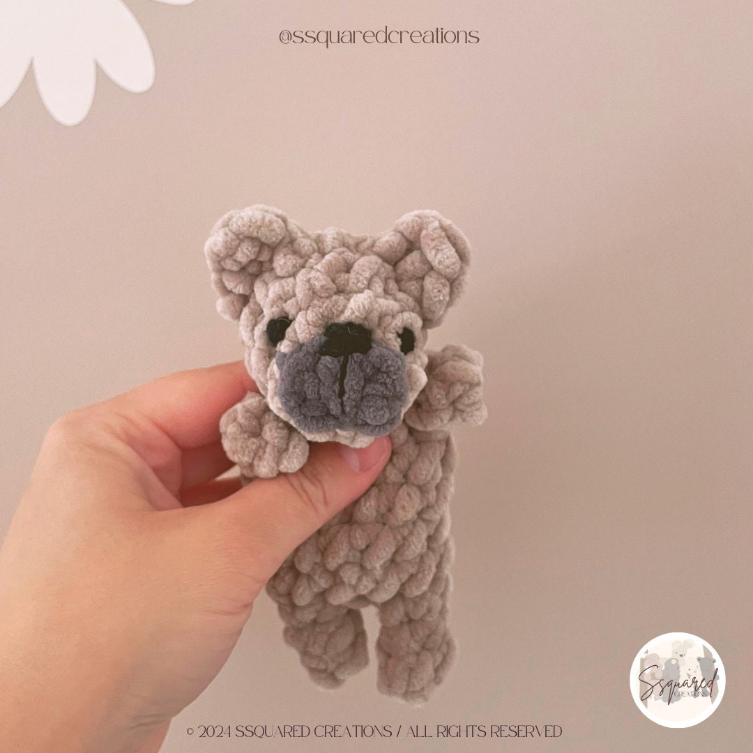 TEENIE FRENCHIE DOG - Crochet Snuggler Pattern